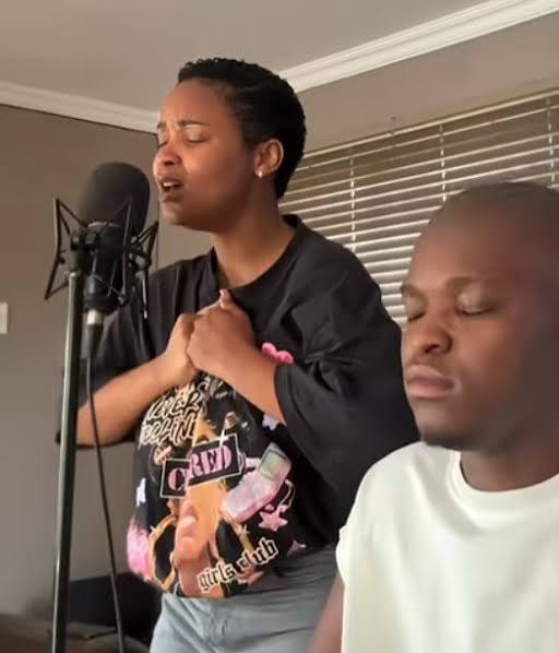 Nkosazana Daughter & Makhadzi - Ngiyakhala Mama